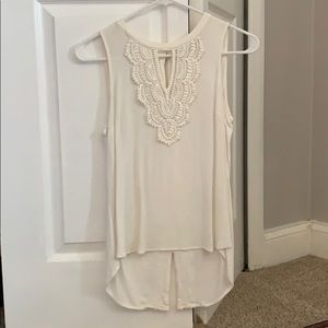 Sleeveless blouse